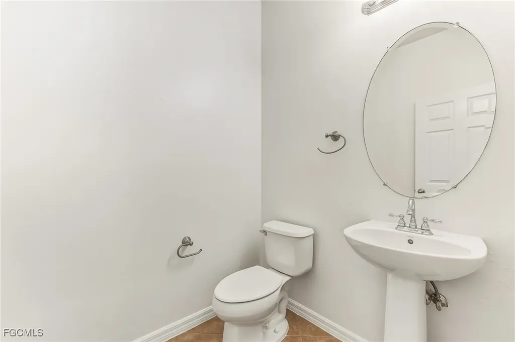 2664 Brightside Court S Cape Coral FL 33991