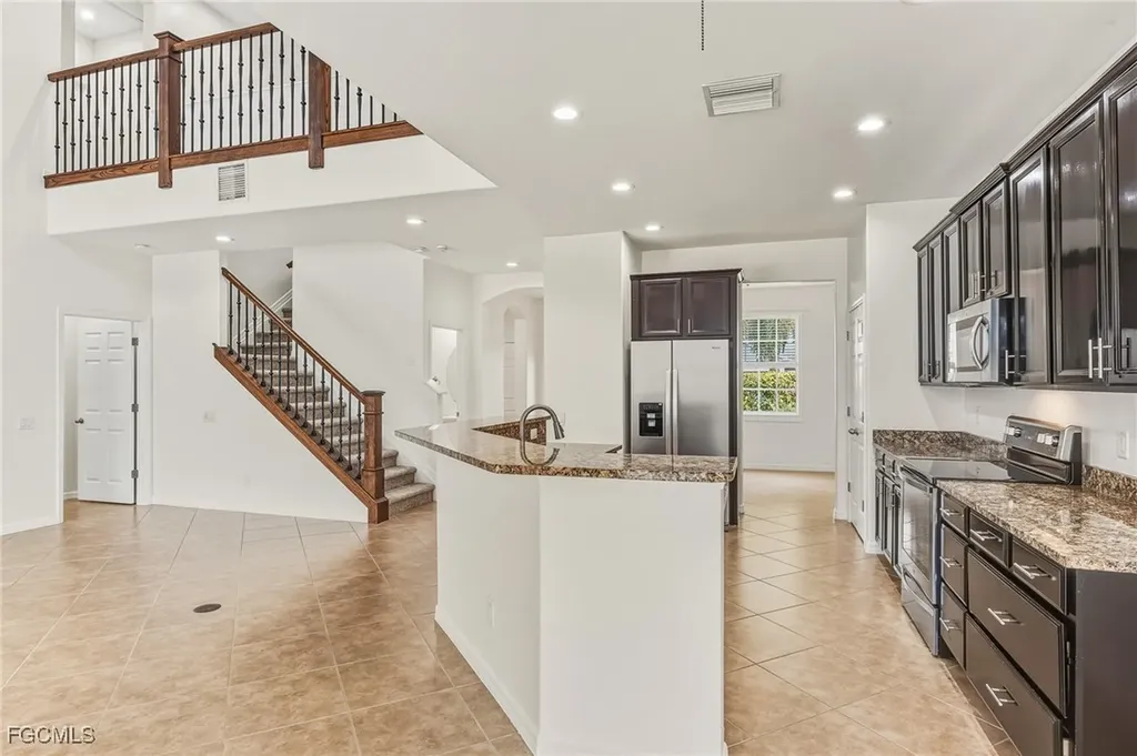 2664 Brightside Court S Cape Coral FL 33991