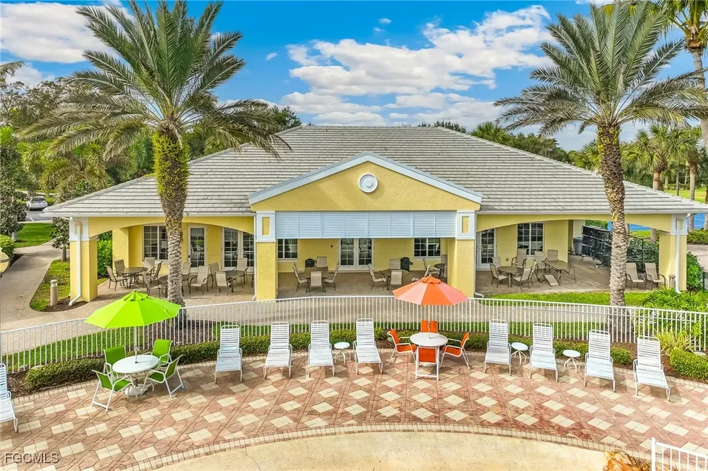 2664 Brightside Court S Cape Coral FL 33991