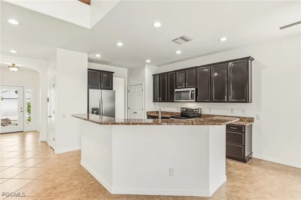 2664 Brightside Court S Cape Coral FL 33991