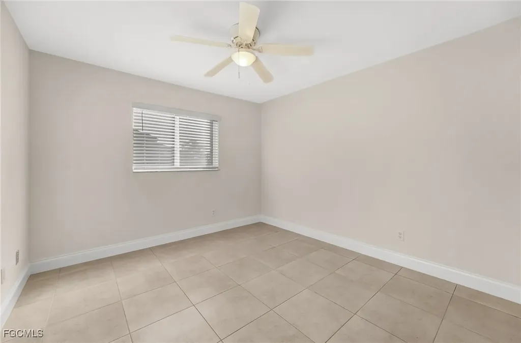 1631 SE 2nd Street Cape Coral FL 33990