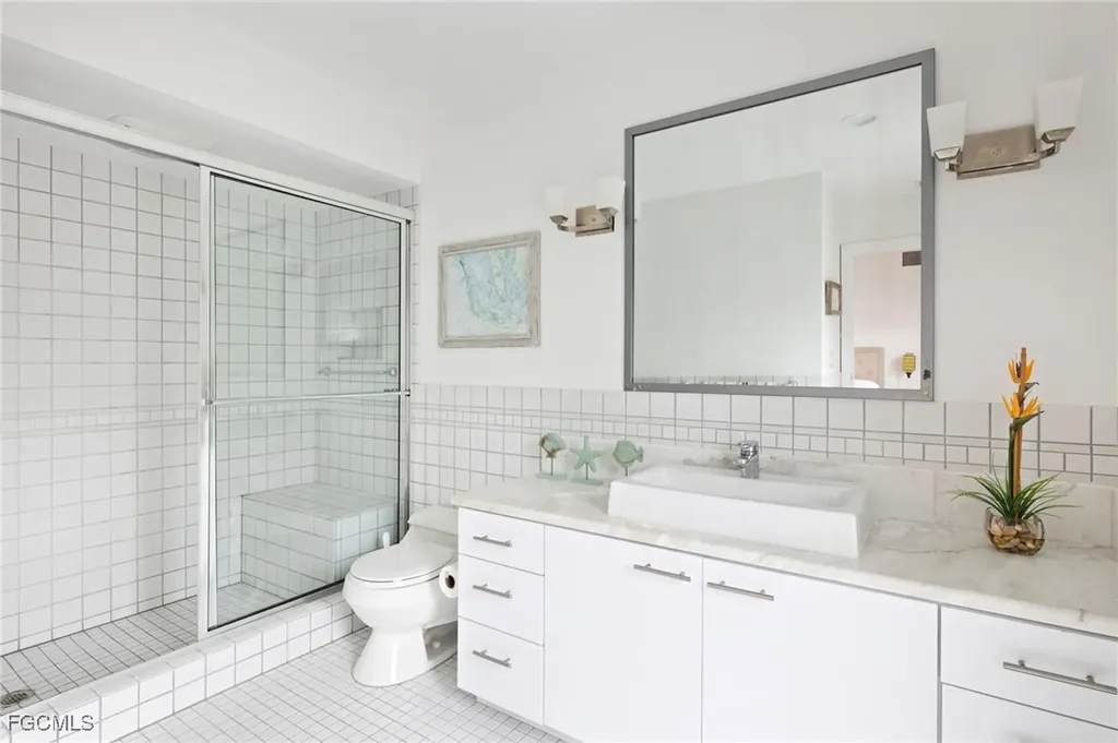479 Lagoon Drive Sanibel FL 33957