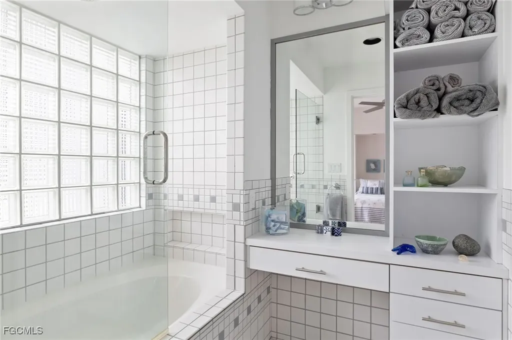 479 Lagoon Drive Sanibel FL 33957