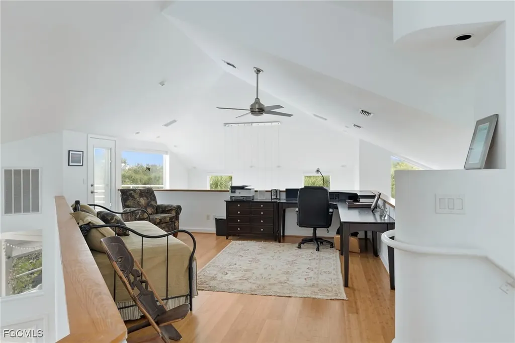 479 Lagoon Drive Sanibel FL 33957