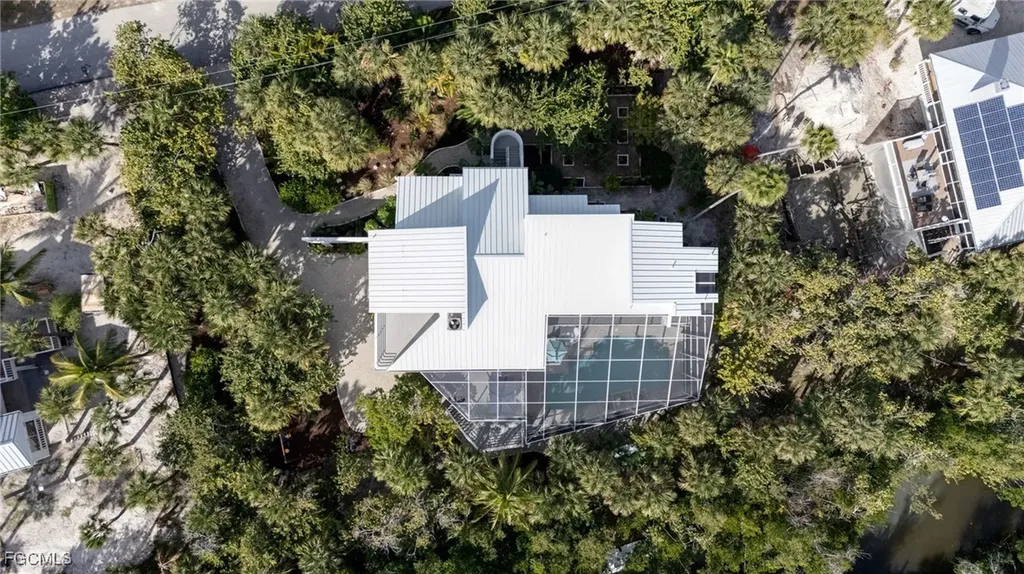 479 Lagoon Drive Sanibel FL 33957