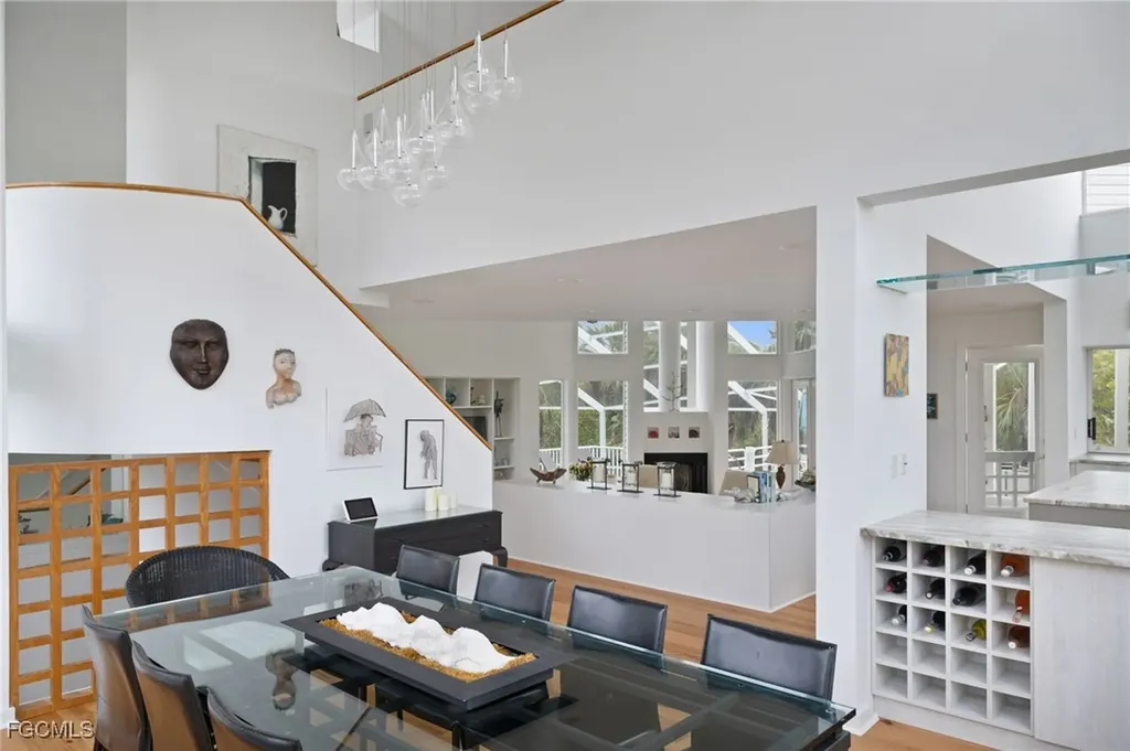 479 Lagoon Drive Sanibel FL 33957