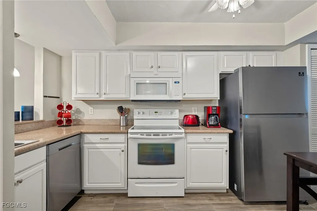 11921 Seabreeze Cove Lane Fort Myers FL 33908