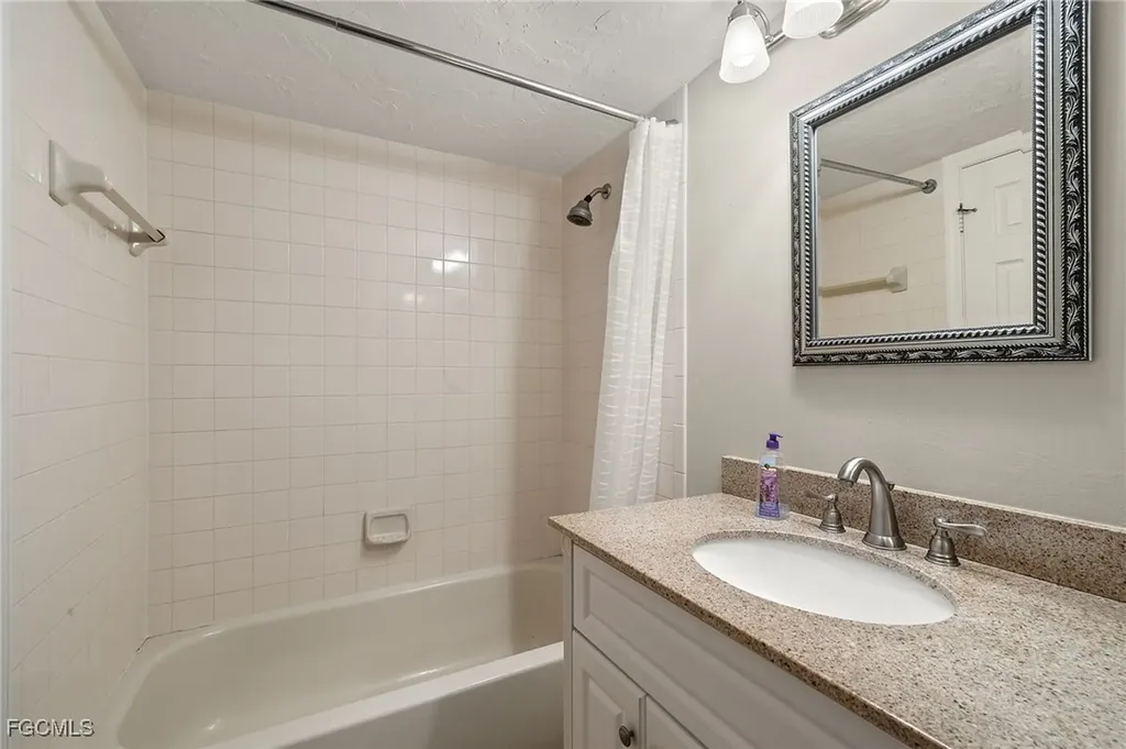11921 Seabreeze Cove Lane Fort Myers FL 33908