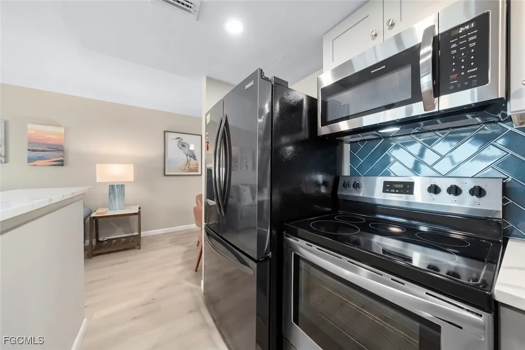 2230 Camino Del Mar Drive Sanibel FL 33957