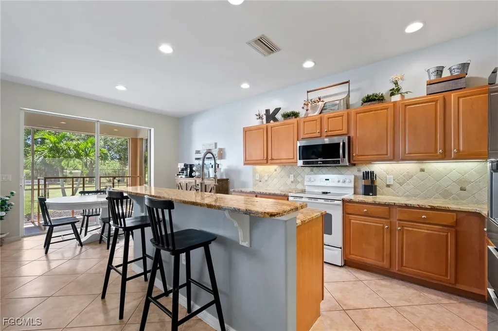 2688 Bellingham Court Cape Coral FL 33991