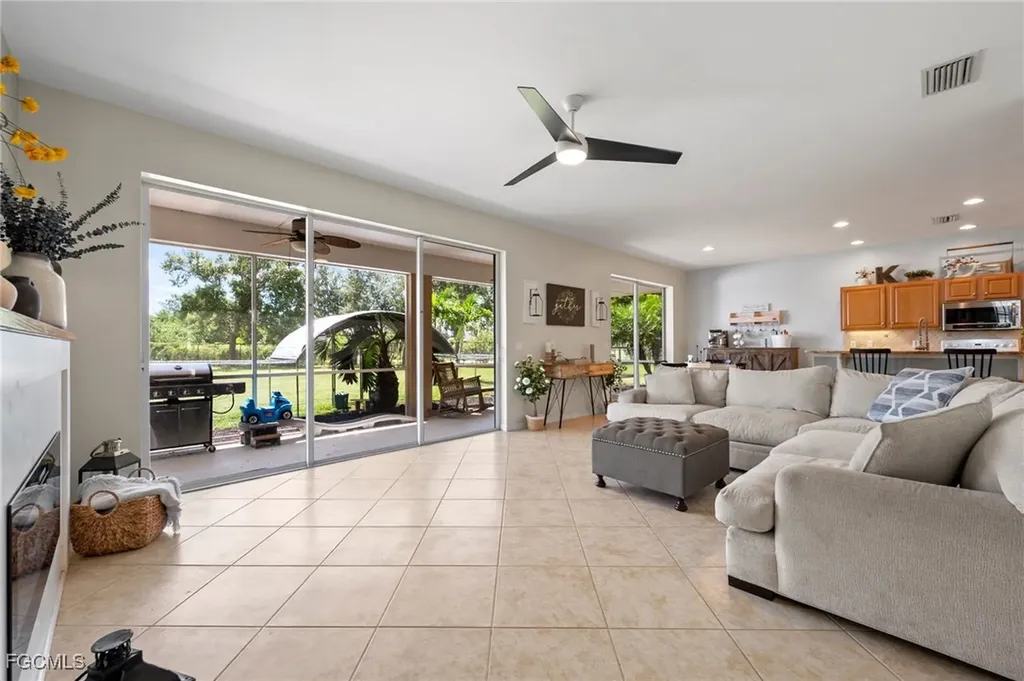 2688 Bellingham Court Cape Coral FL 33991