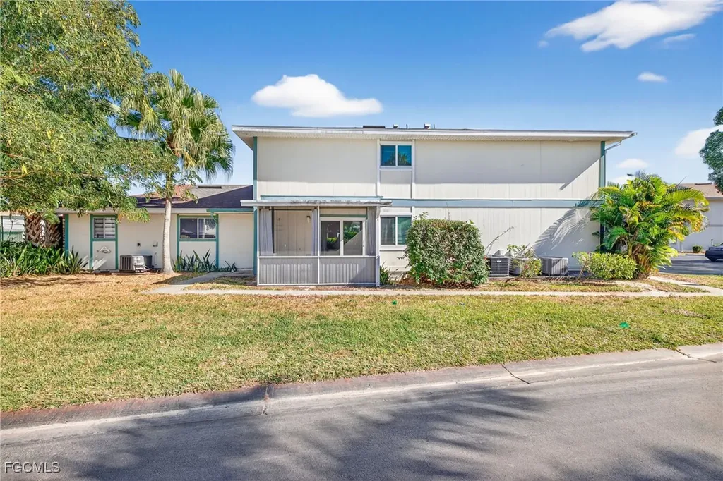 Fort Myers FL, 3309 Royal Canadian Trace, Unit 3