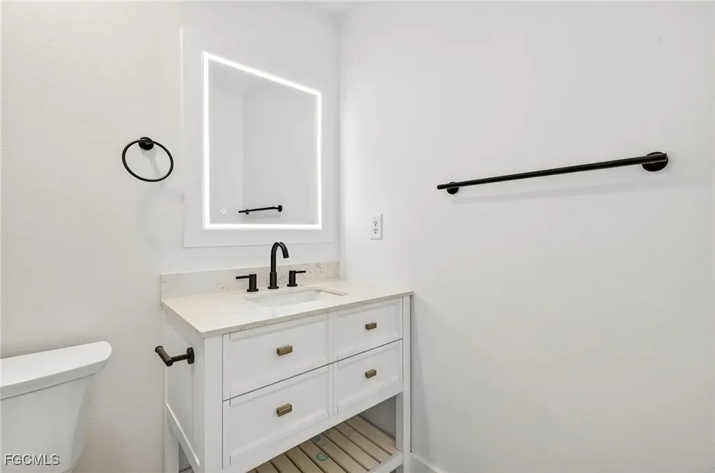 3309 Royal Canadian Trace Fort Myers FL 33907