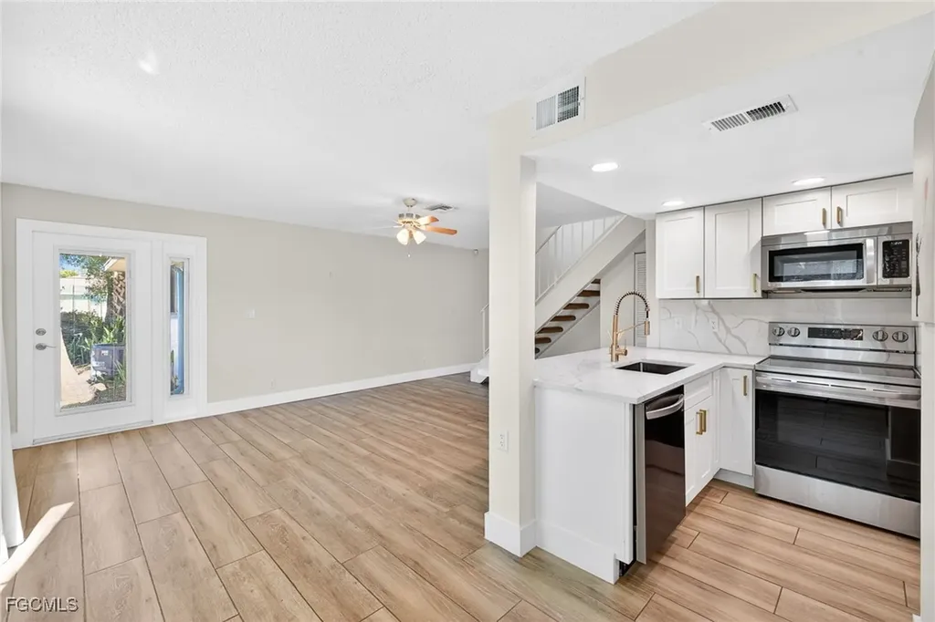 3309 Royal Canadian Trace Fort Myers FL 33907