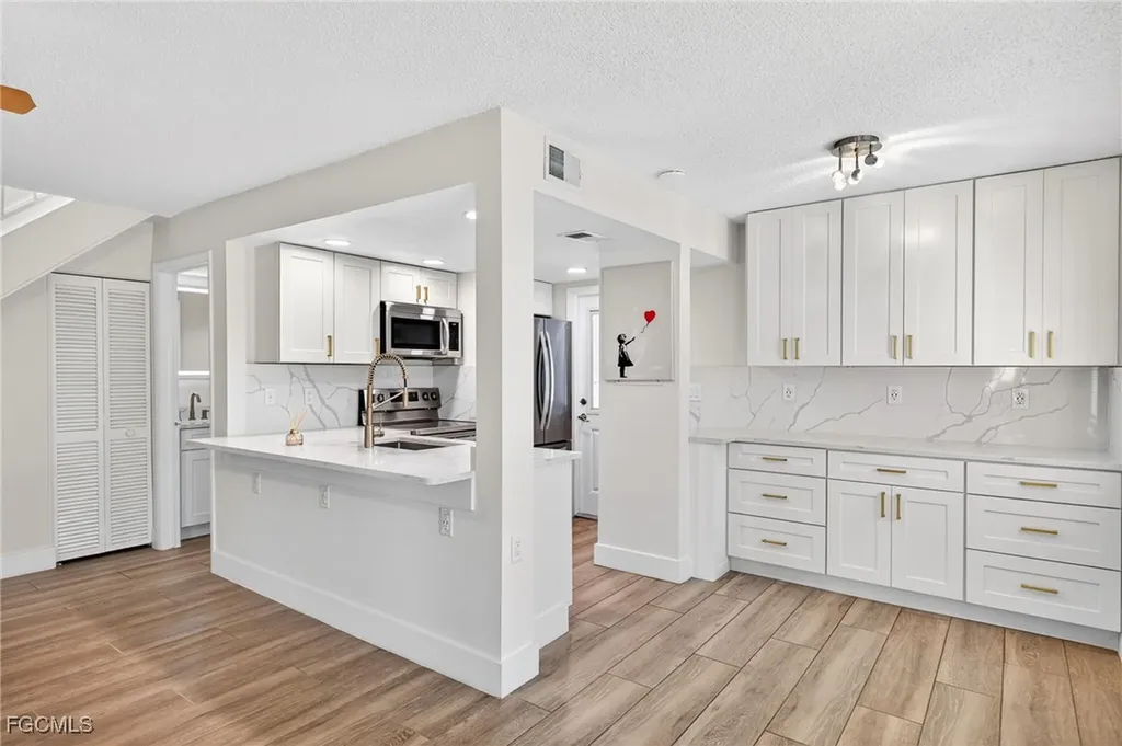 3309 Royal Canadian Trace Fort Myers FL 33907