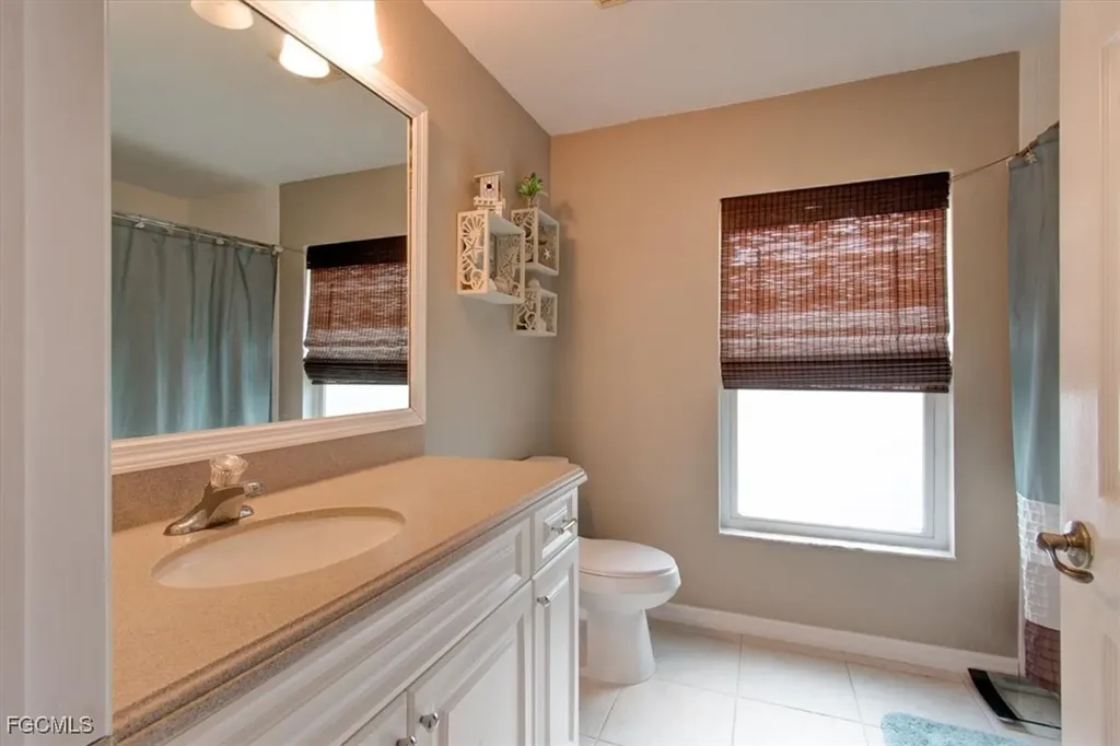 2723 Van Buren Parkway Cape Coral FL 33993