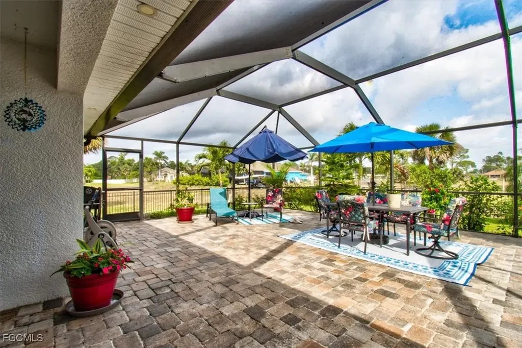 2723 Van Buren Parkway Cape Coral FL 33993