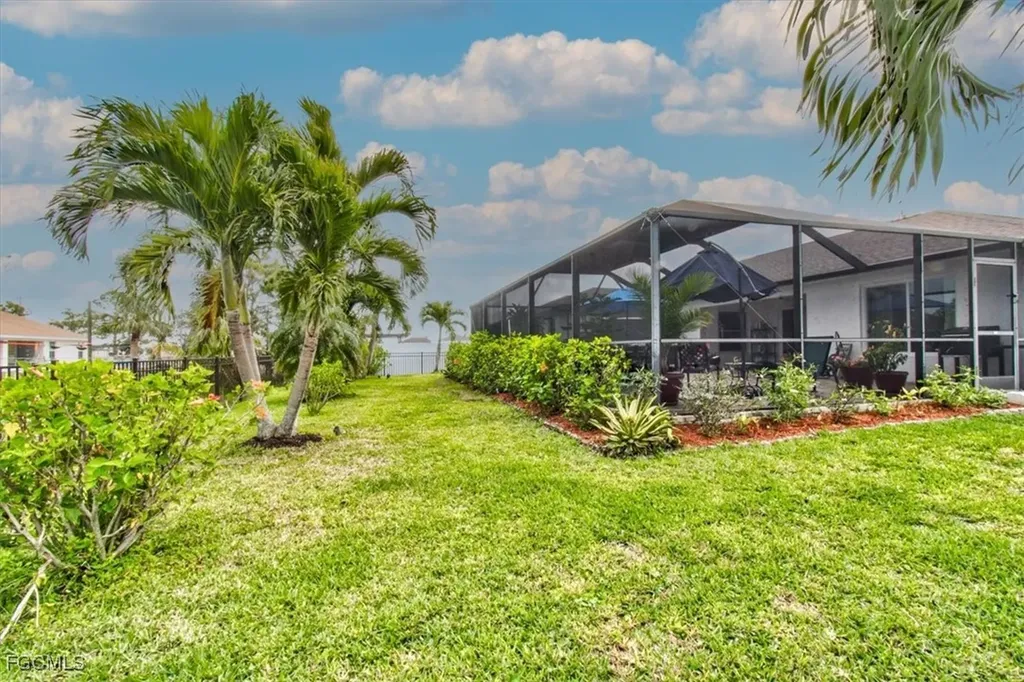 2723 Van Buren Parkway Cape Coral FL 33993
