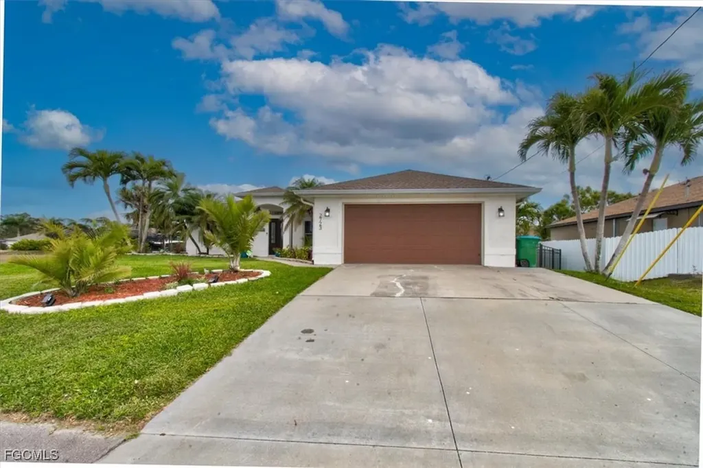 2723 Van Buren Parkway Cape Coral FL 33993