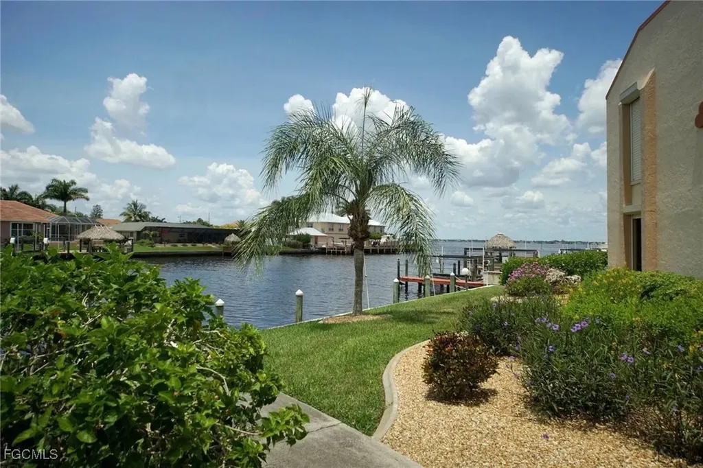 4010 SE 20th Place Cape Coral FL 33904