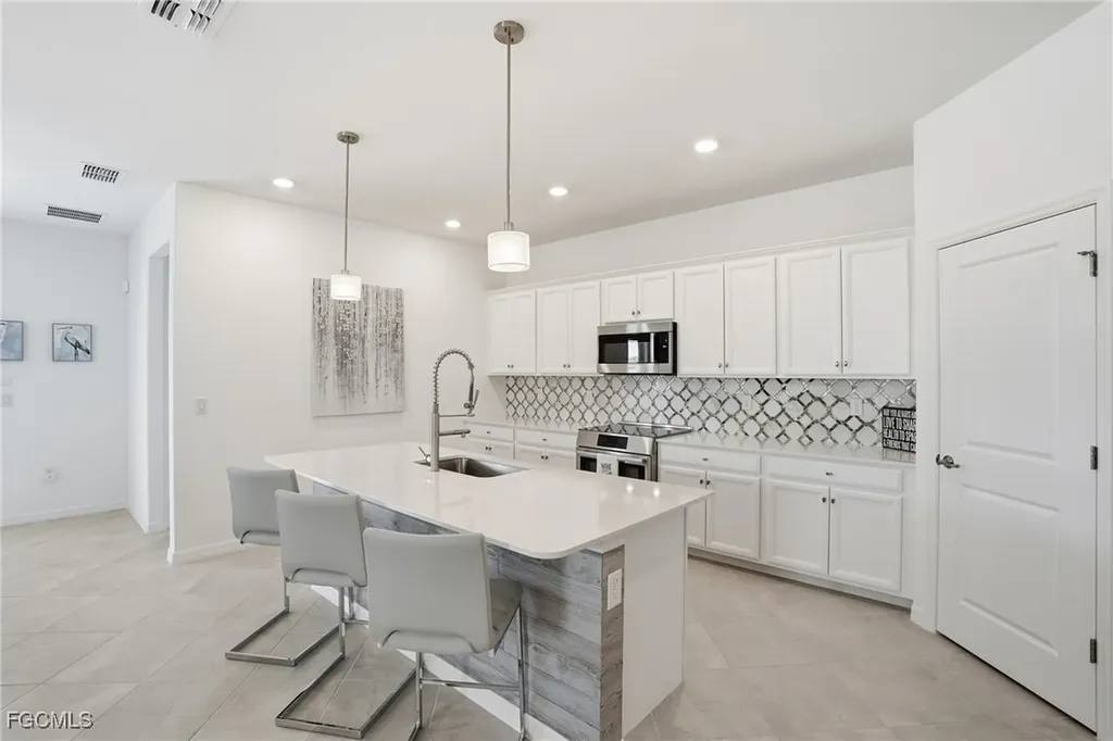 2662 Scarlet Way Naples FL 34120