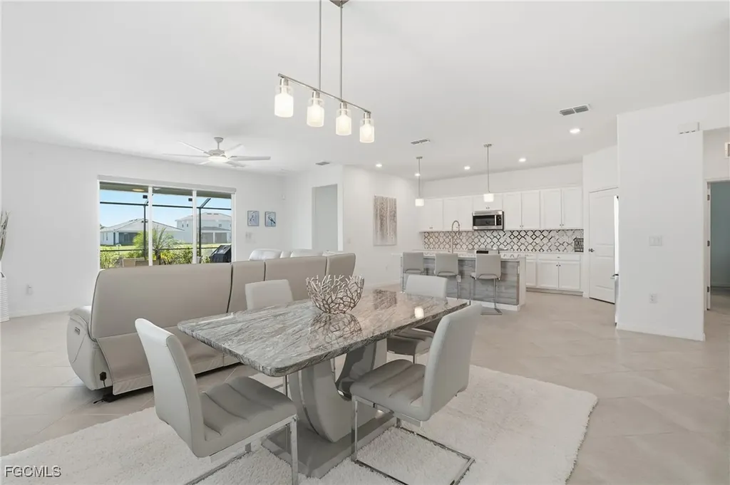 2662 Scarlet Way Naples FL 34120