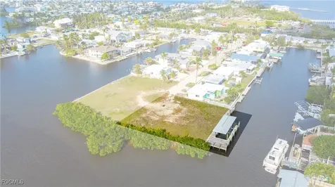 2639 Second Street Matlacha FL 33993