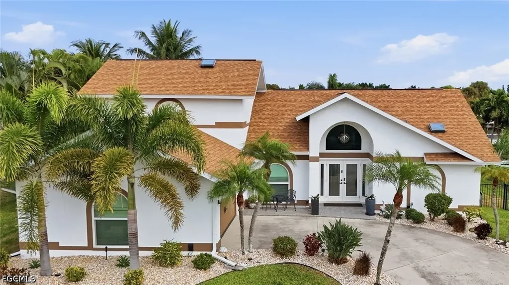 5311 Del Monte Court Cape Coral FL 33904