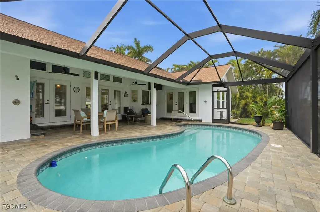5311 Del Monte Court Cape Coral FL 33904