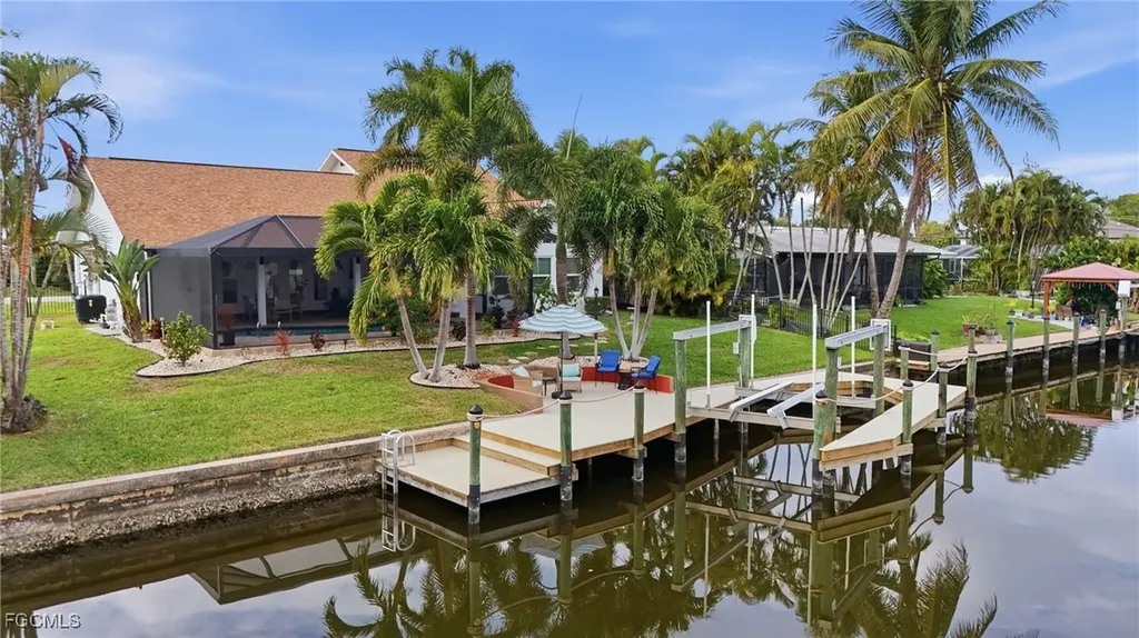 5311 Del Monte Court Cape Coral FL 33904