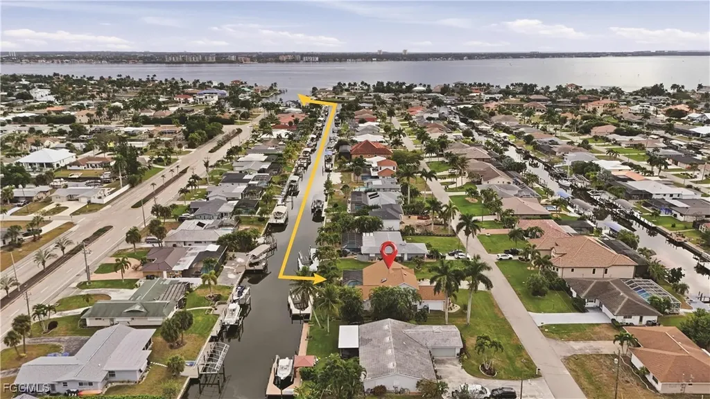 5311 Del Monte Court Cape Coral FL 33904
