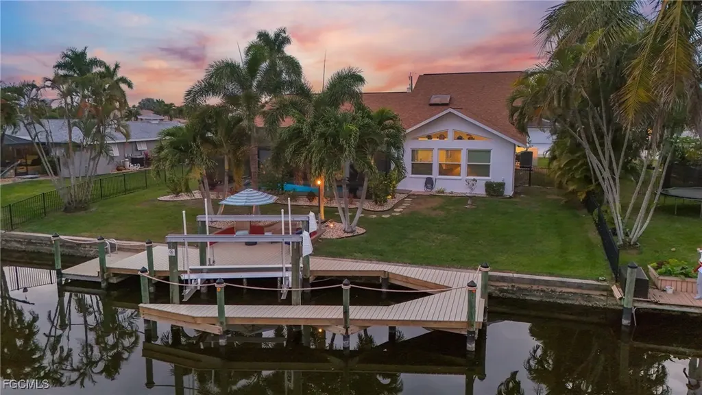 5311 Del Monte Court Cape Coral FL 33904