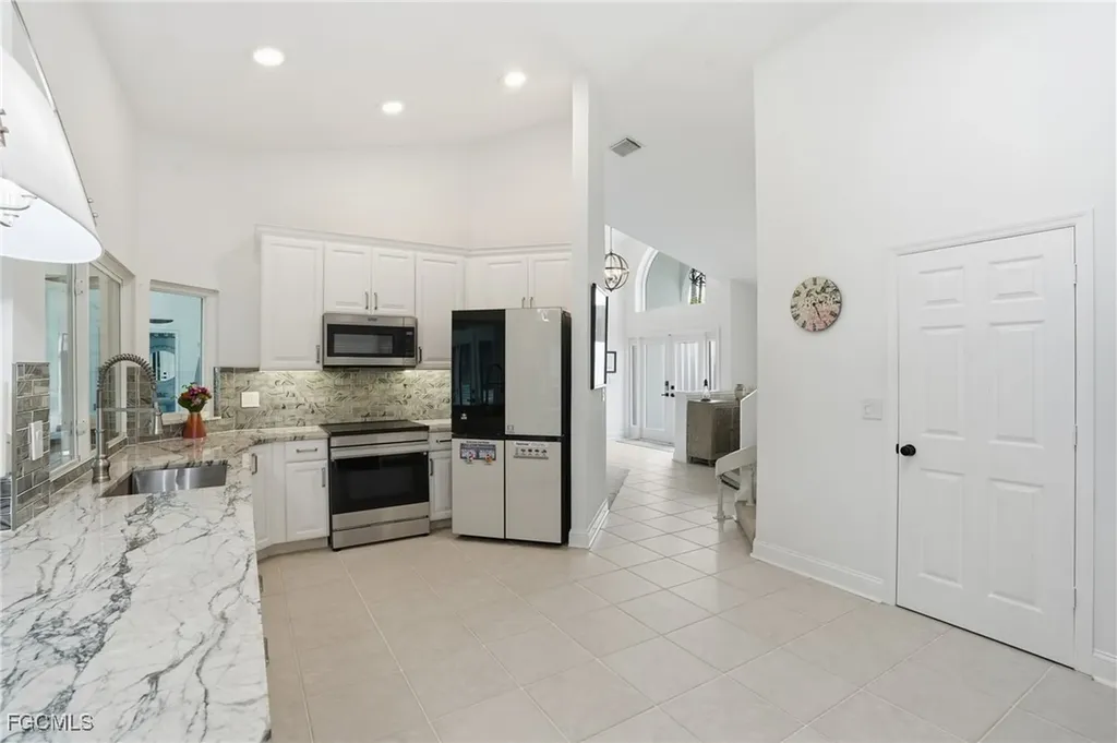 5311 Del Monte Court Cape Coral FL 33904