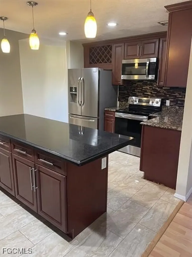 1723 SE Van Loon Terrace Cape Coral FL 33990