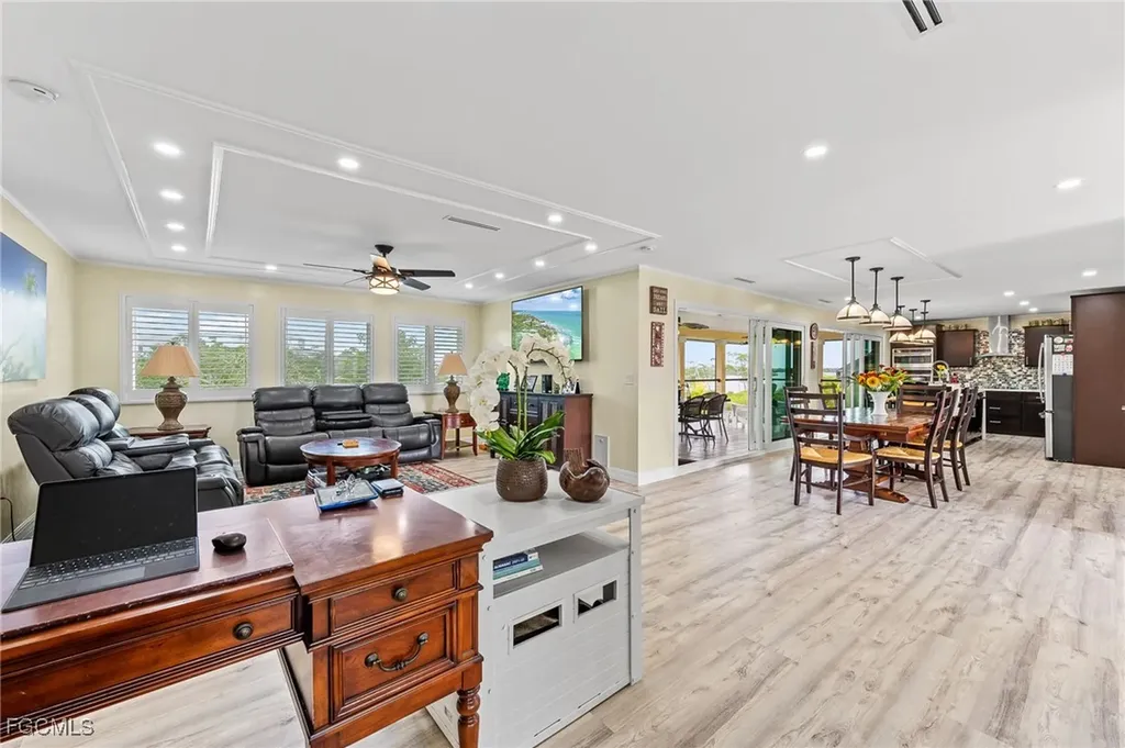 21520/522 Indian Bayou Drive Fort Myers Beach FL 33931