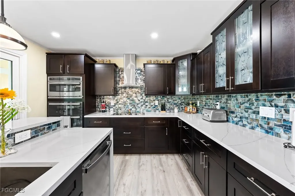 21520/522 Indian Bayou Drive Fort Myers Beach FL 33931