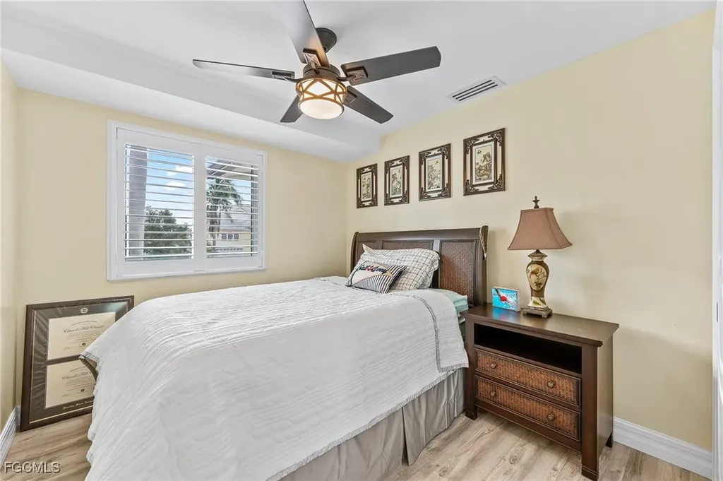 21520/522 Indian Bayou Drive Fort Myers Beach FL 33931