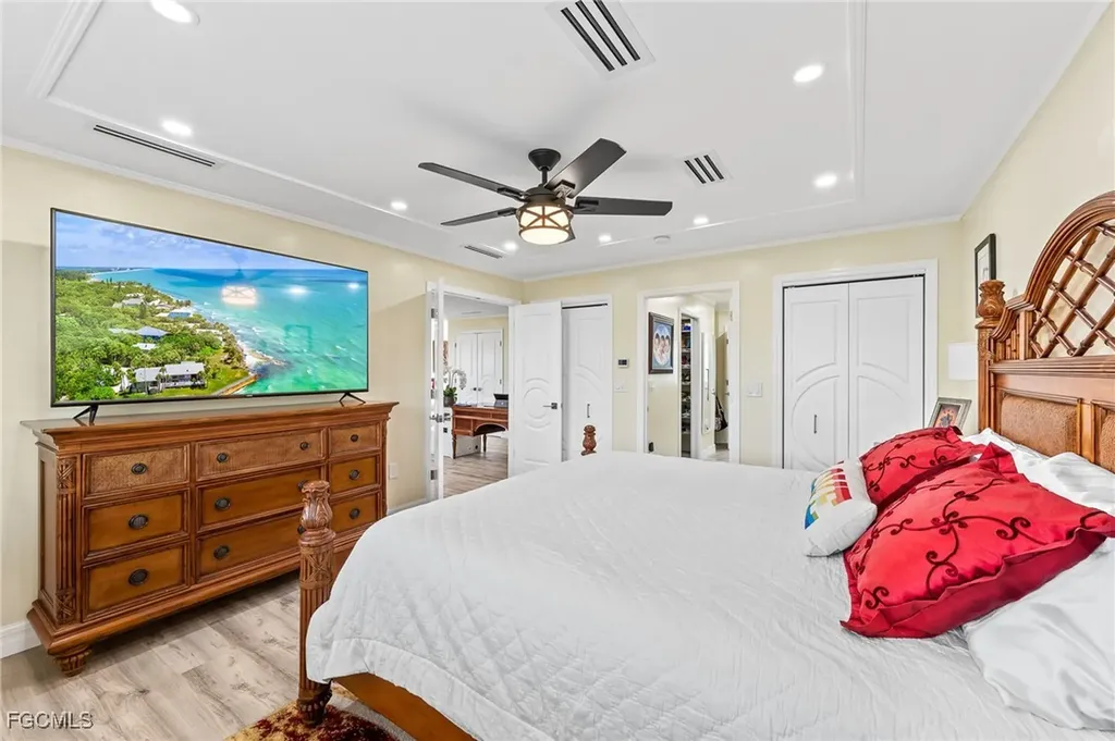 21520/522 Indian Bayou Drive Fort Myers Beach FL 33931