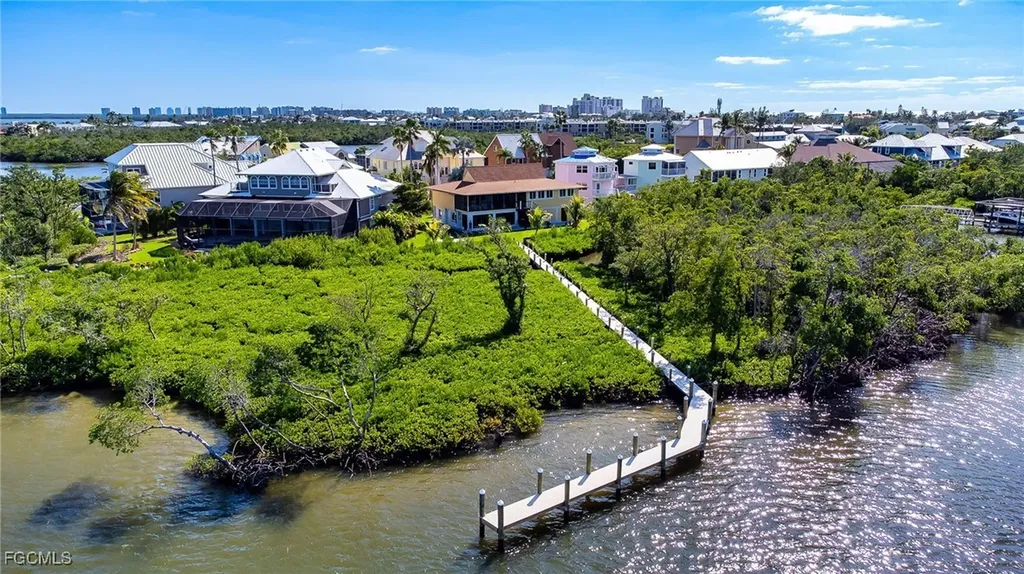 21520/522 Indian Bayou Drive Fort Myers Beach FL 33931