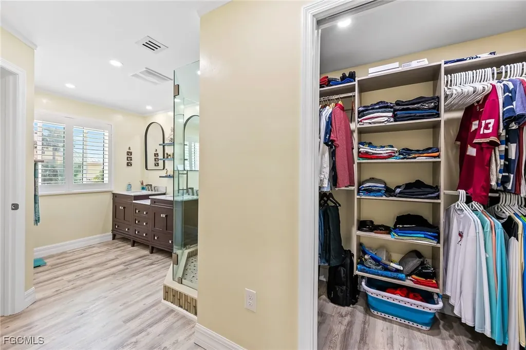 21520/522 Indian Bayou Drive Fort Myers Beach FL 33931