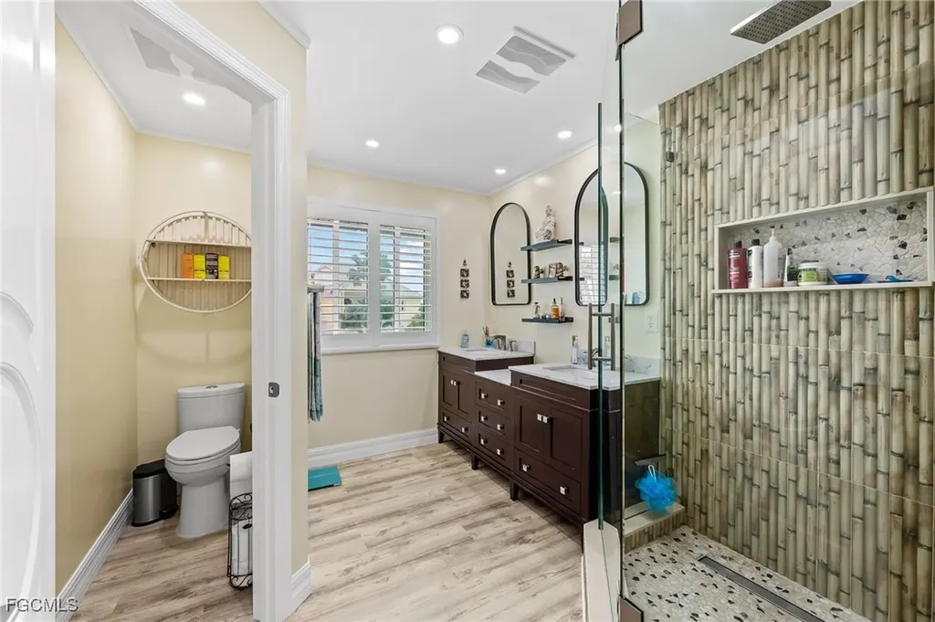 21520/522 Indian Bayou Drive Fort Myers Beach FL 33931