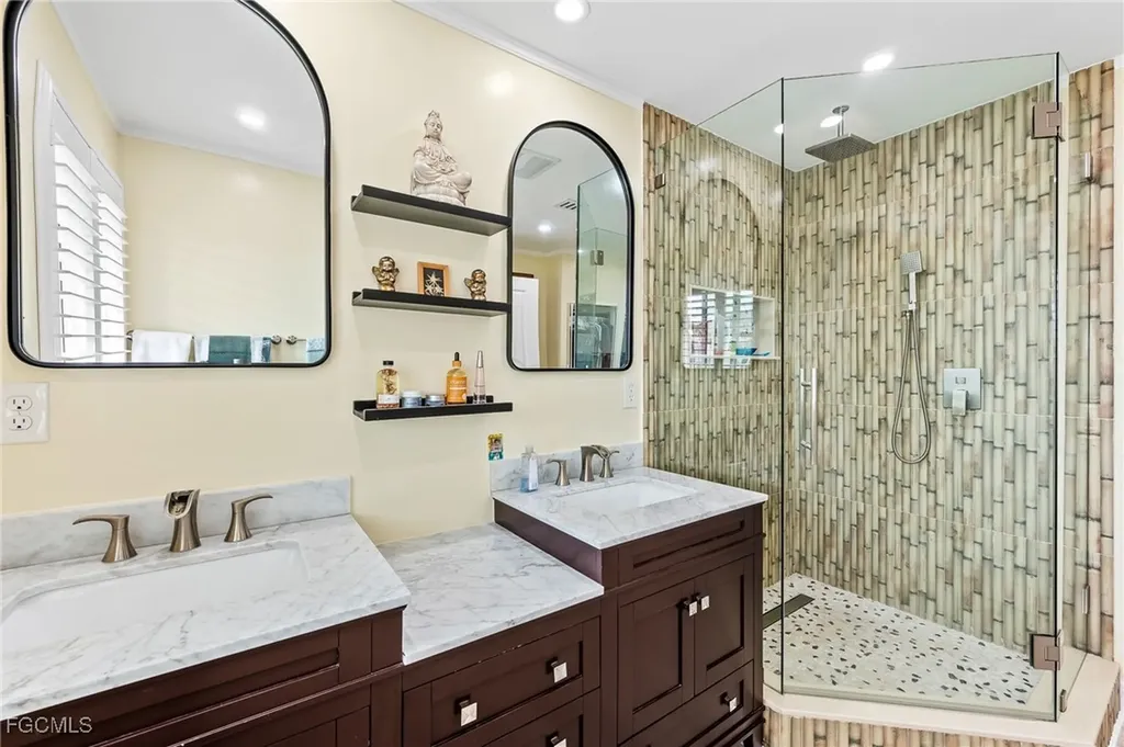 21520/522 Indian Bayou Drive Fort Myers Beach FL 33931