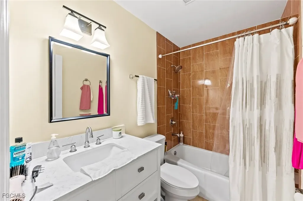 21520/522 Indian Bayou Drive Fort Myers Beach FL 33931