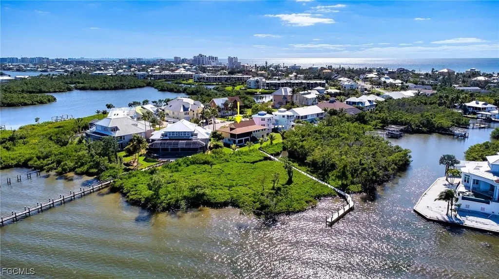 21520/522 Indian Bayou Drive Fort Myers Beach FL 33931
