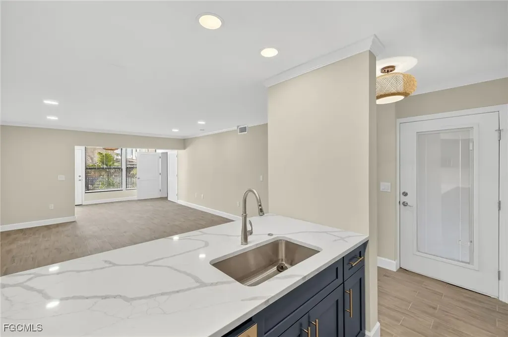 629 Nerita Street Sanibel FL 33957