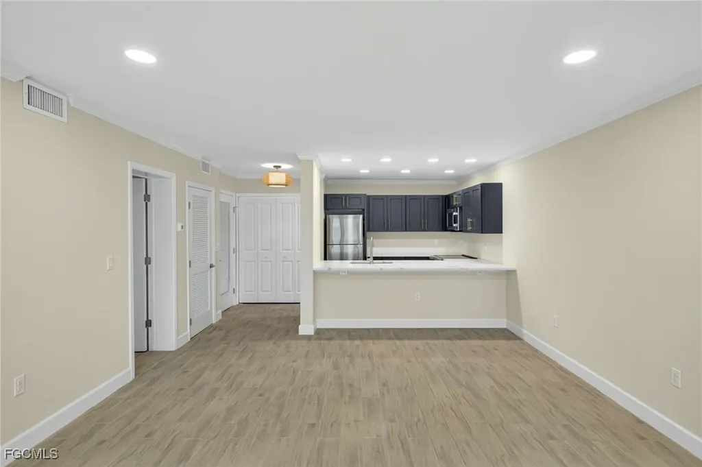 629 Nerita Street Sanibel FL 33957