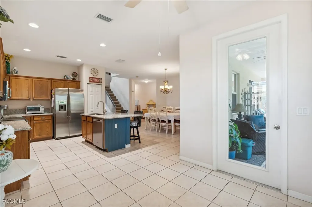 9475 Silver Pine Loop Fort Myers FL 33967