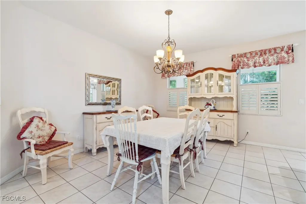 9475 Silver Pine Loop Fort Myers FL 33967