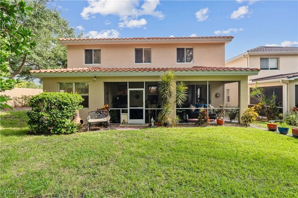 9475 Silver Pine Loop Fort Myers FL 33967