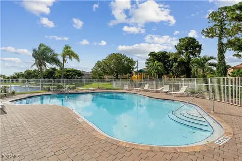 9475 Silver Pine Loop Fort Myers FL 33967